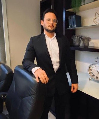 Dr. Mateus Peixoto